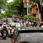 het drukke verkeer op Bali